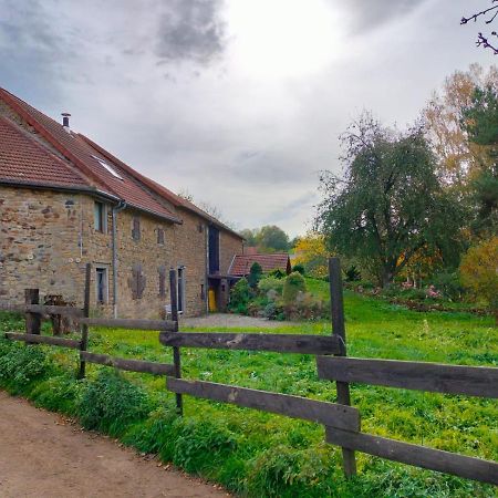 Gite Au Gre Du Vent - 12 Personnes - Calme, Nature Et Confort La Goutelle Exterior foto